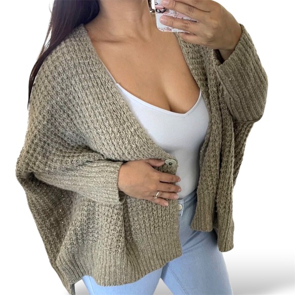 Free People Chunky Knit Oversized Cardigan Taupe Wool Angora Batwing Sweater L - Picture 1 of 10